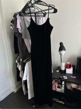 Onyx Nite Black Velvet Spaghetti-Strap Maxi